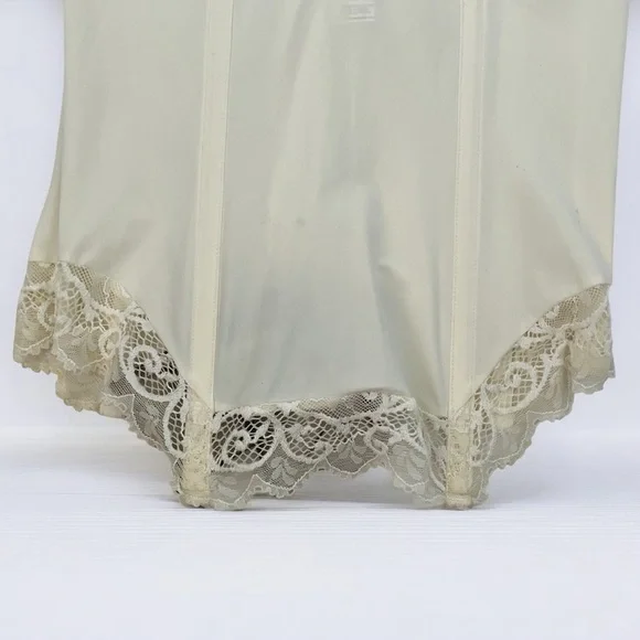 Simone Perele Women's Corset Bra Removable Straps & Garters Ivory Sz 34B - Picture 14 of 16
